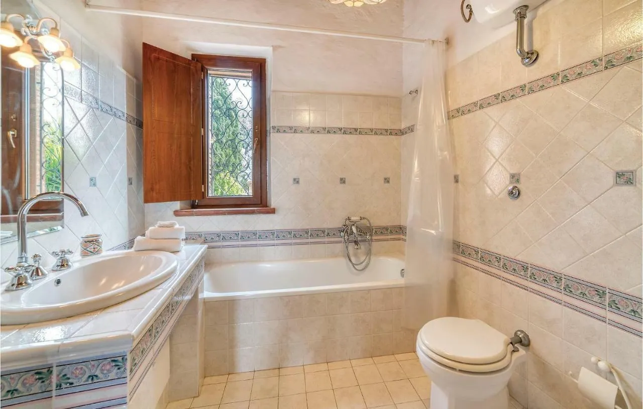 Casa Castello Palli Follonica 0*,